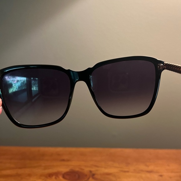 Balmain Sunglasses Chain Link Sturdy great condition - Picture 6 of 10